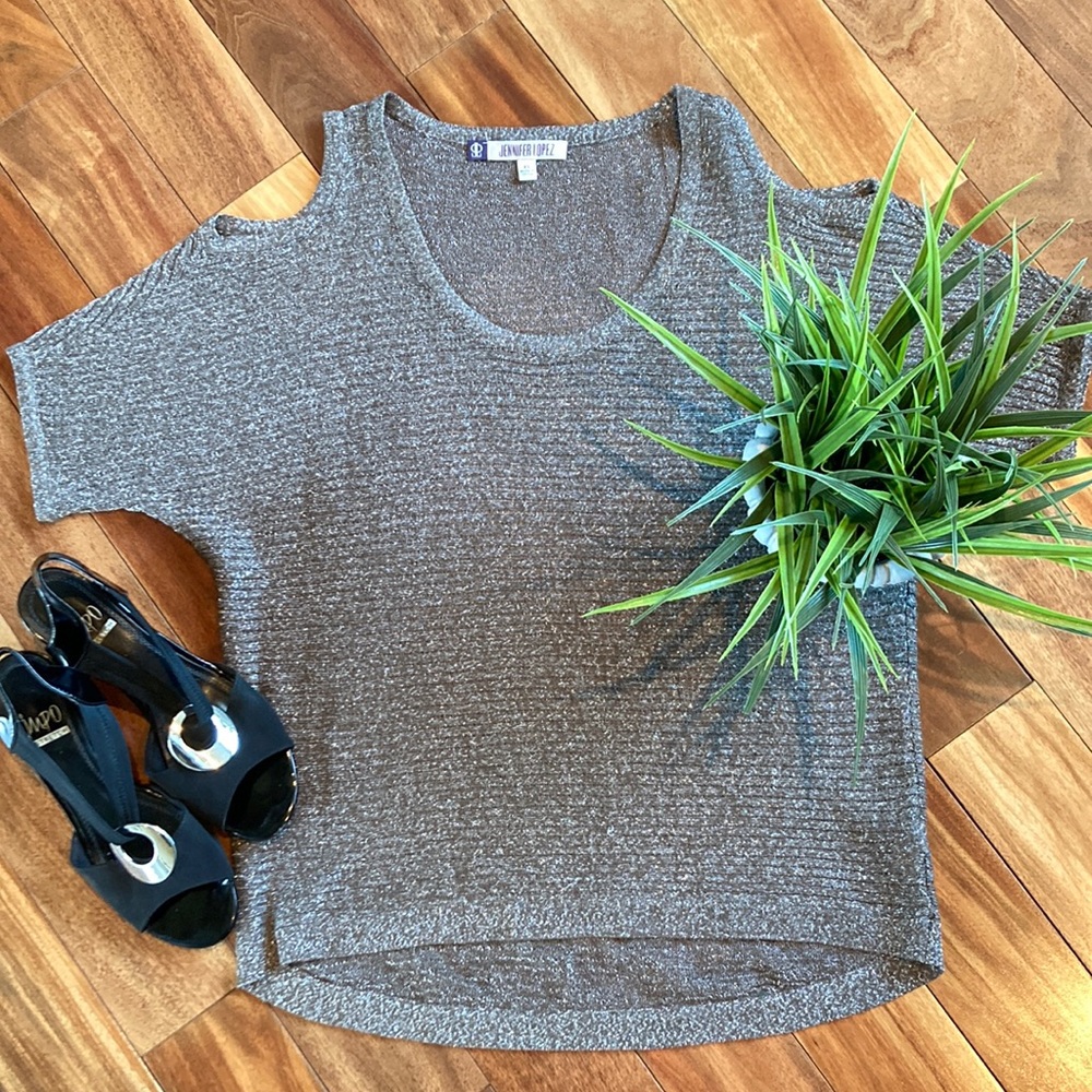 Womens XS Jennifer Lopez short sleeve cold shoulder gray top